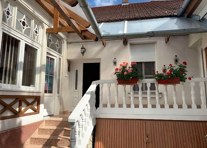 Edit Villa